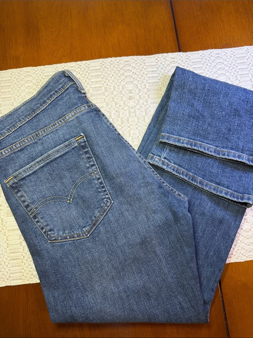 Men's Levi 505 Classic Blue Denim Jeans - Mid Wash